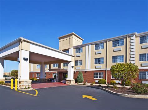 Top Hotels in Wabash, IN from $111 